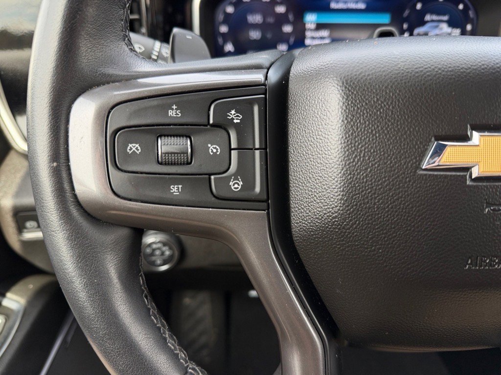 Used 2024 Chevrolet Silverado 1500 High Country image 24