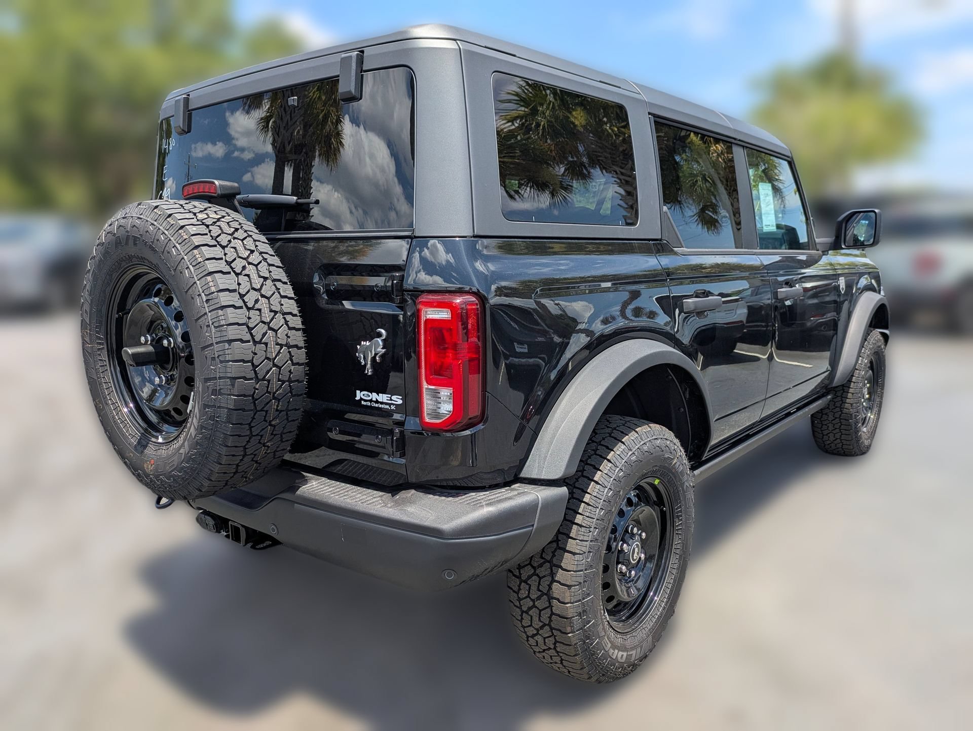 New 2026 Ford Bronco Big Bend w/ Black Diamond Package AWD/4WD image 5