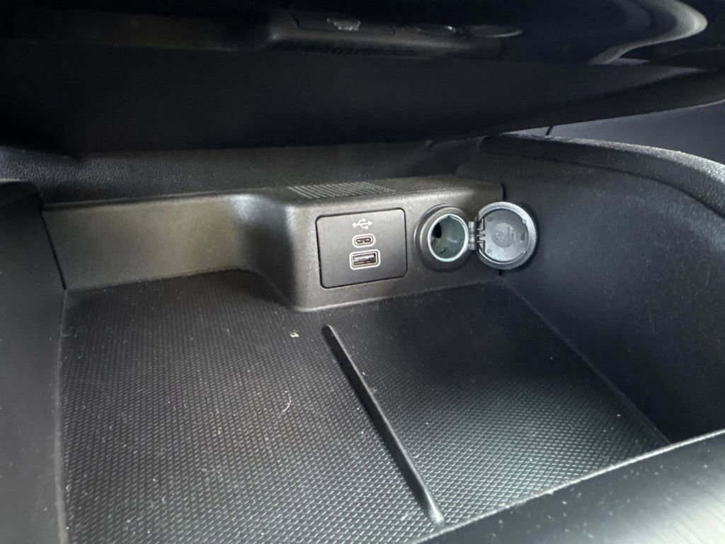 Used 2024 Ford Escape ST-Line w/ Tech Pack #1 image 25