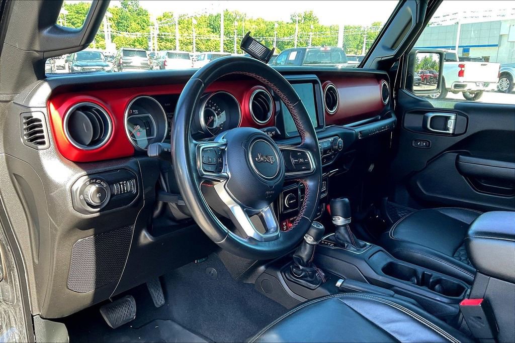 Used 2019 Jeep Wrangler Unlimited Rubicon AWD/4WD image 12