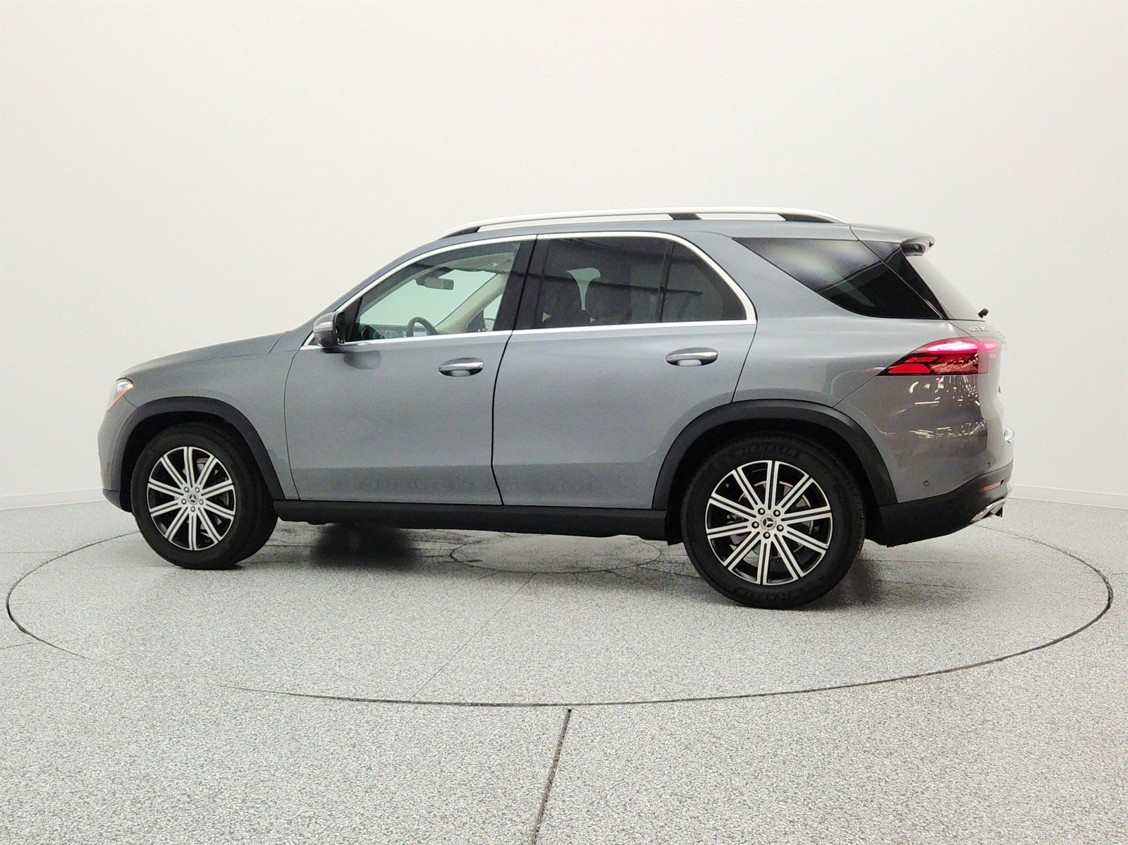 Certified 2024 Mercedes-Benz GLE 350 4MATIC image 8