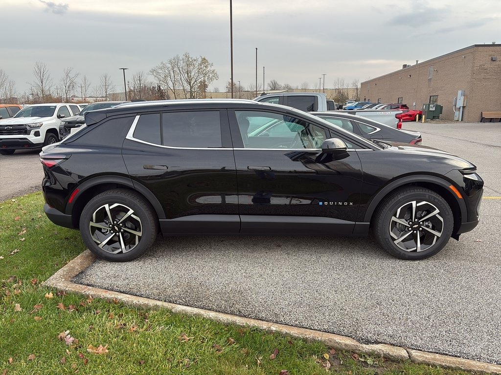 New 2026 Chevrolet Equinox EV LT FWD image 3