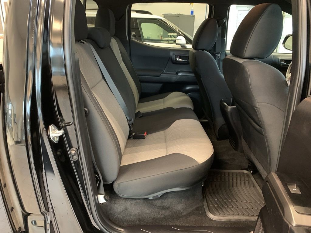 Used 2023 Toyota Tacoma TRD Off-Road w/ Technology Package image 16