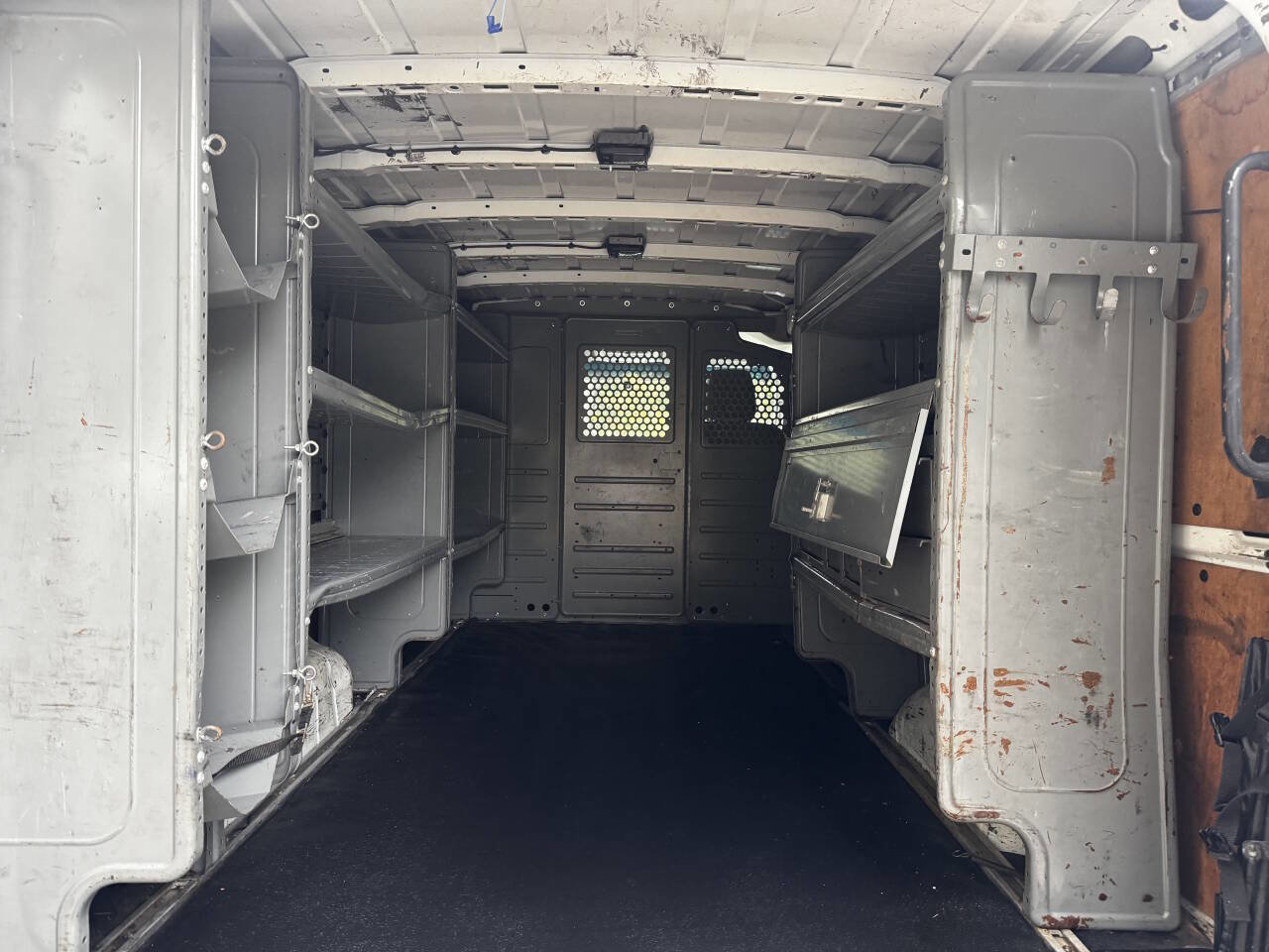 Used 2013 Nissan NV 2500 SV w/ Side Curtain Airbag Pkg image 9