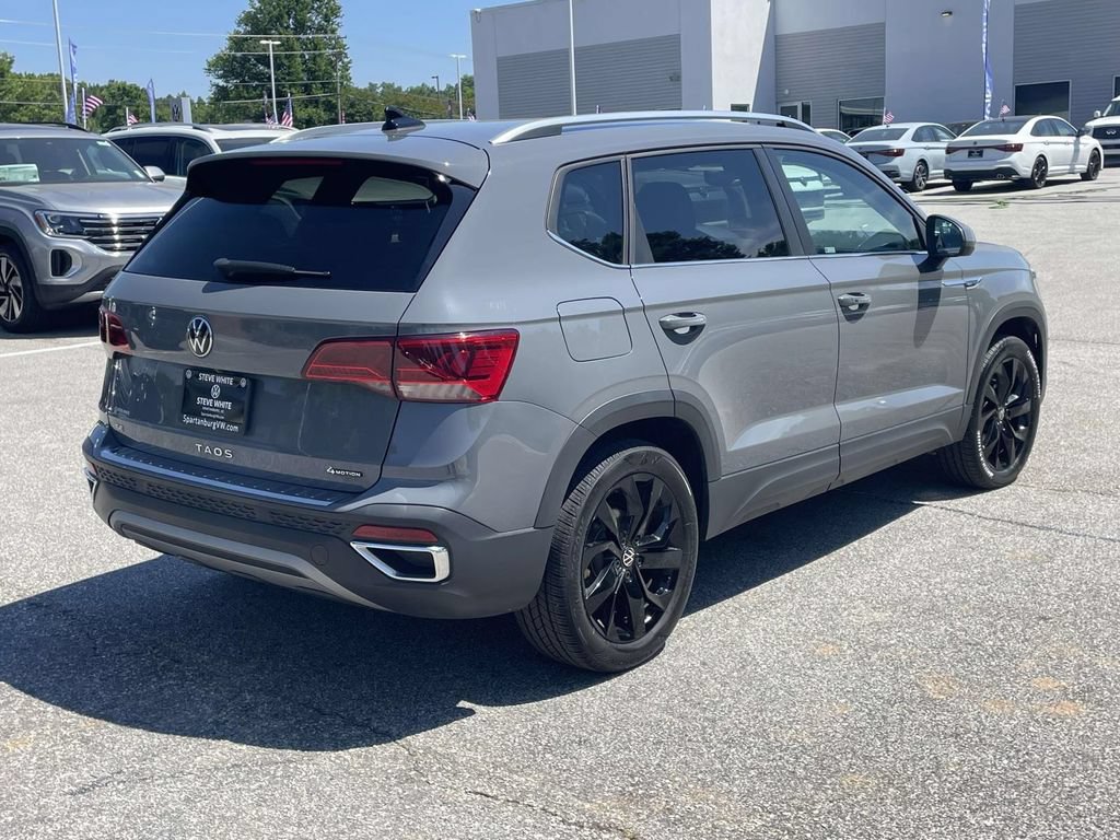 Certified 2023 Volkswagen Taos SE w/ Black Wheel Package AWD/4WD image 6