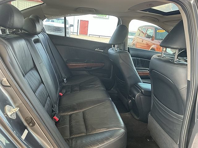 Used 2011 Honda Accord EX-L image 12