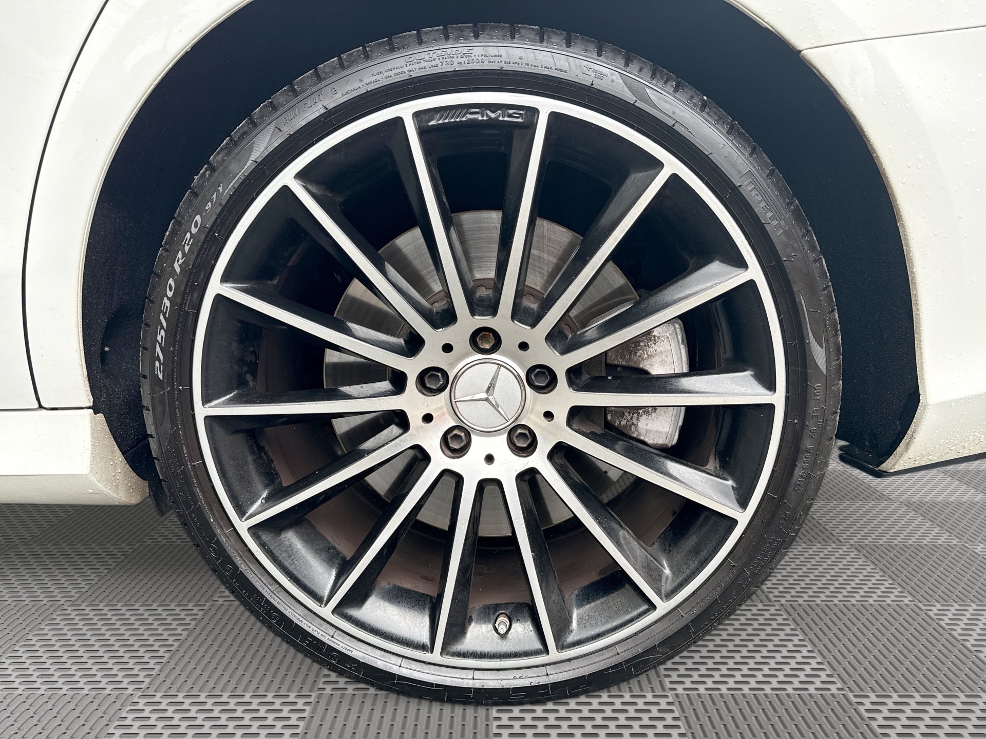 Used 2017 Mercedes-Benz E 43 AMG 4MATIC Sedan w/ Premium 2 Package image 29