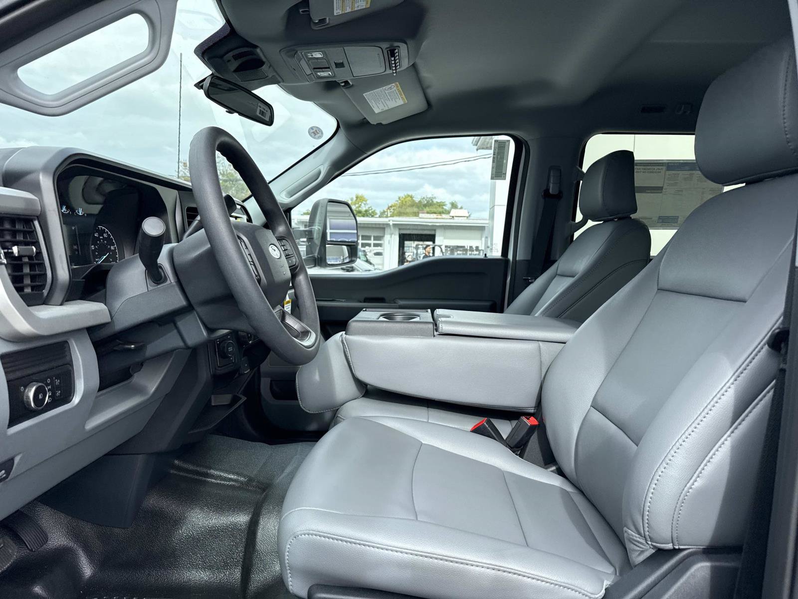 New 2026 Ford F350 XL w/ XL Chrome Package AWD/4WD image 10