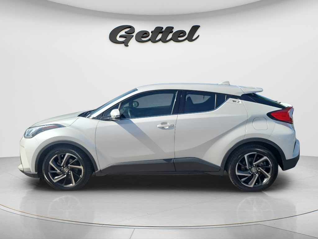 Used 2022 Toyota C-HR Limited FWD image 8