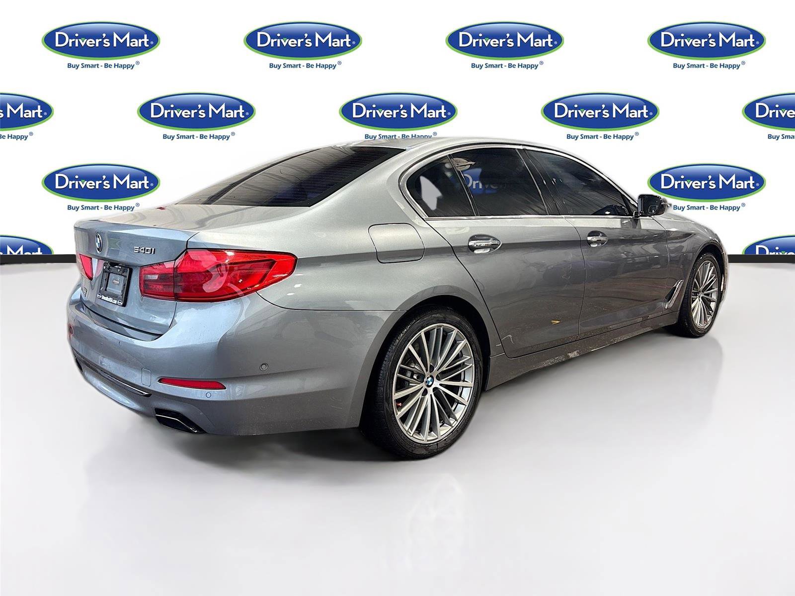 Used 2017 BMW 540i image 8