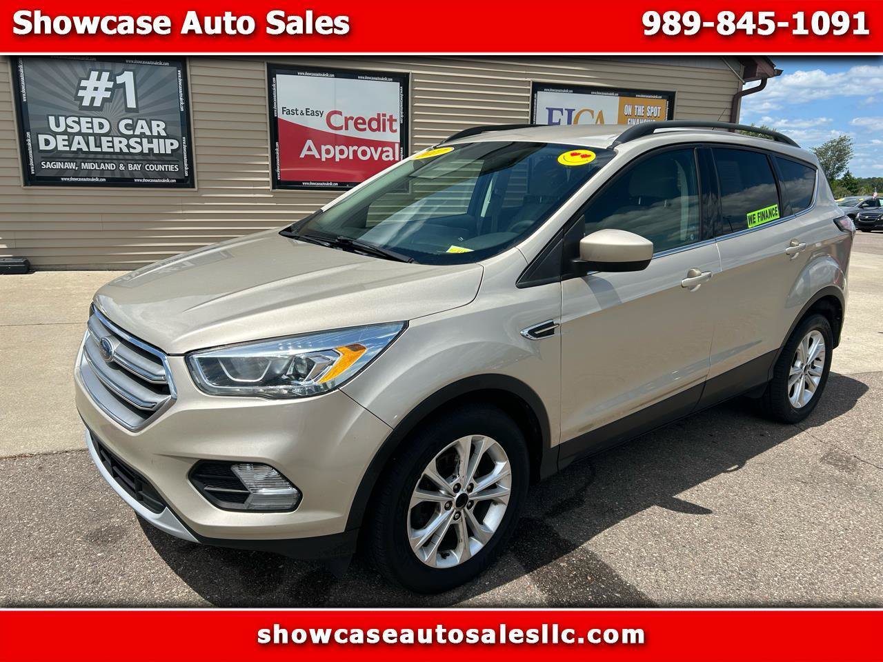 Used 2017 Ford Escape SE w/ Equipment Group 201A FWD image 1