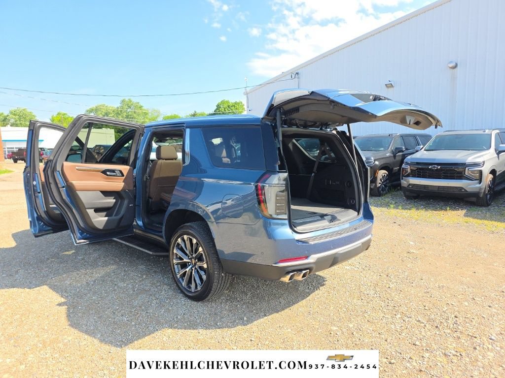 Used 2026 Chevrolet Tahoe High Country w/ Sun And Tow Package AWD/4WD image 46