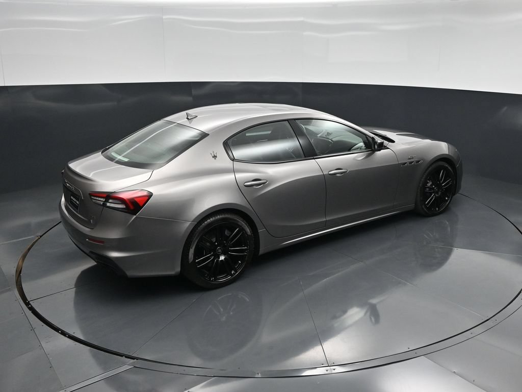 Used 2022 Maserati Ghibli GT RWD image 39