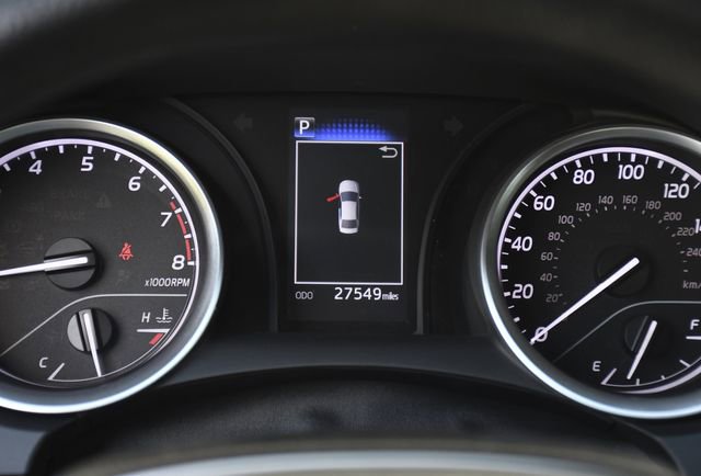 Used 2023 Toyota Camry LE FWD image 10