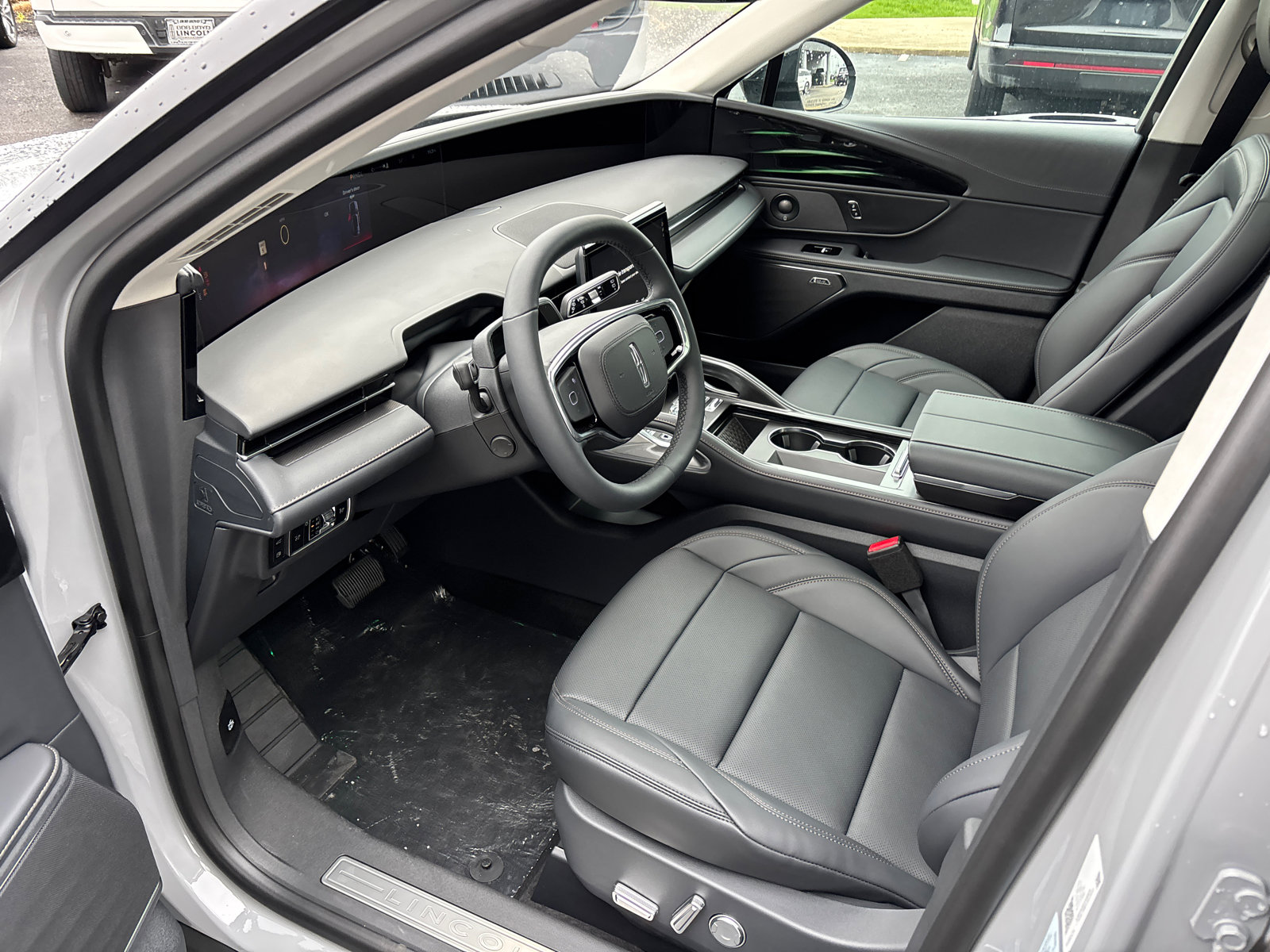 New 2026 Lincoln Nautilus Premier w/ Equipment Group 102A AWD/4WD image 25
