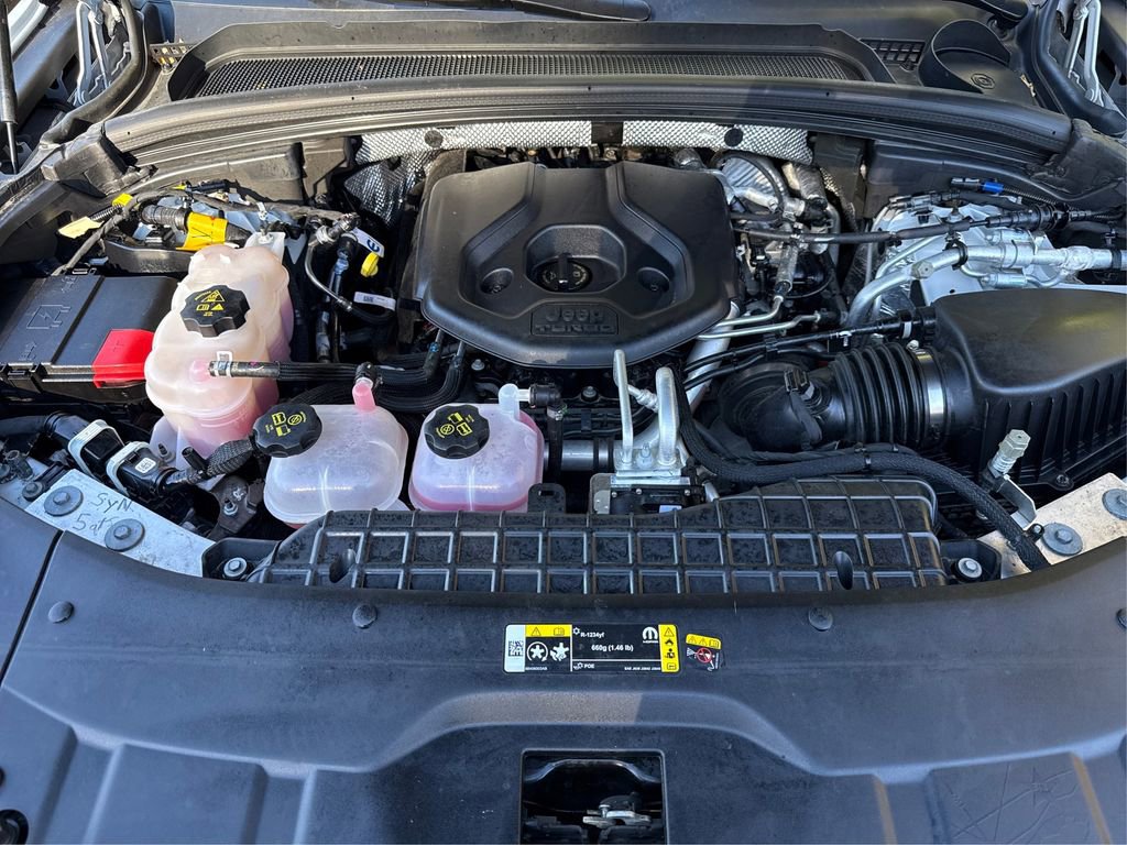 Used 2023 Jeep Grand Cherokee Trailhawk w/ Luxury Tech Group III image 13