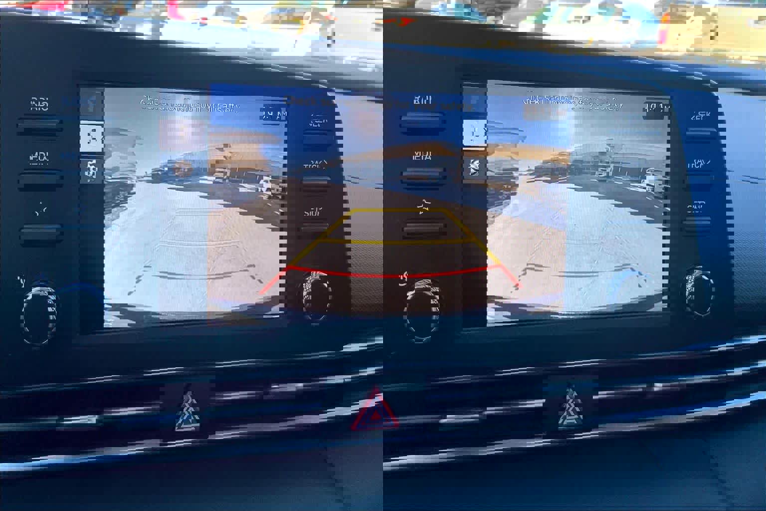 Certified 2024 Hyundai Elantra SE image 28