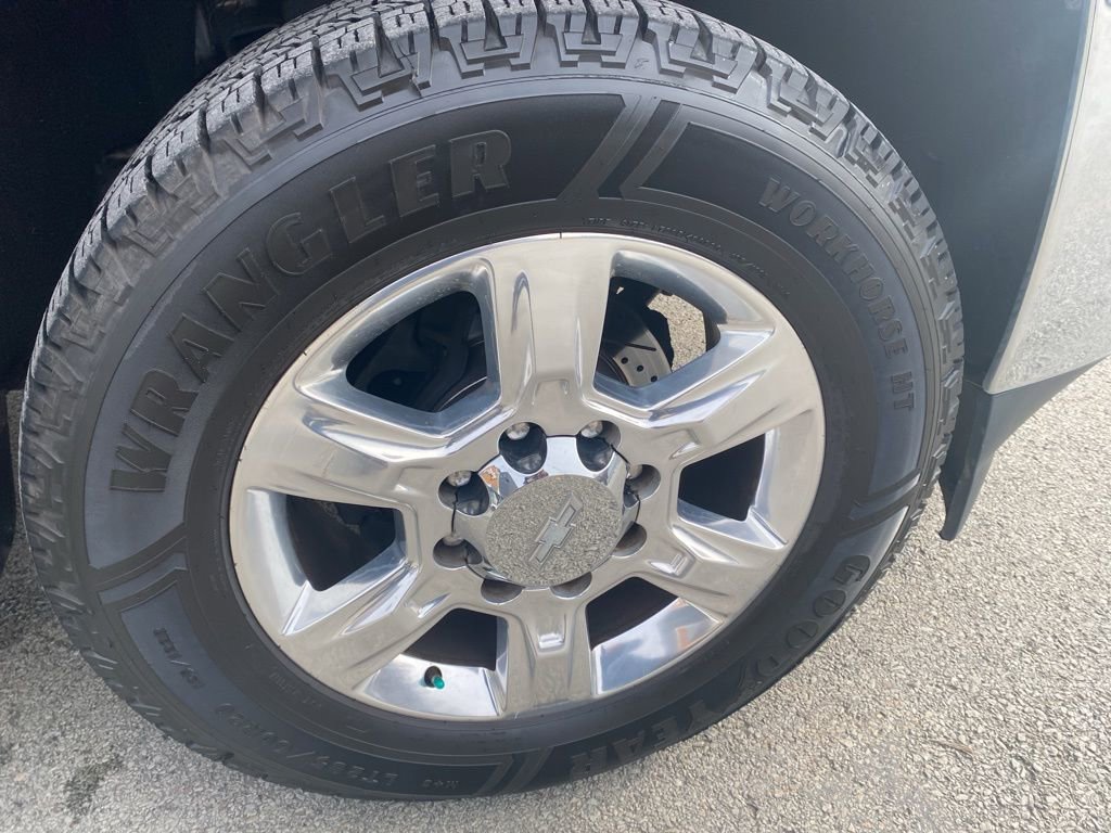 Used 2018 Chevrolet Silverado 2500 LTZ w/ Duramax Plus Package image 6