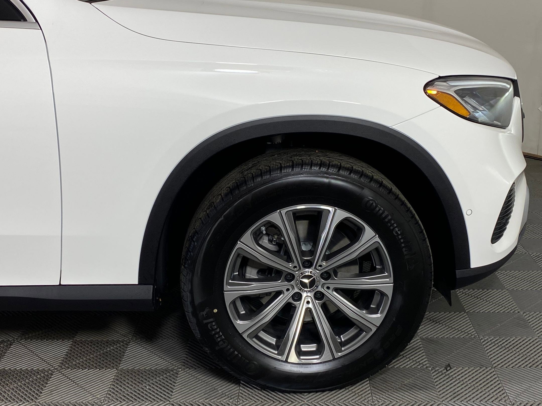 Used 2026 Mercedes-Benz GLC 300 4MATIC image 10