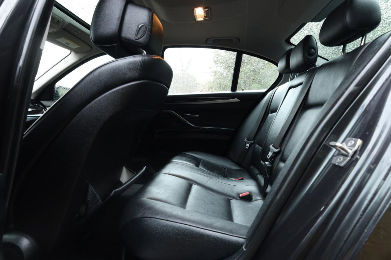 Used 2013 BMW 535i xDrive Sedan AWD/4WD image 35