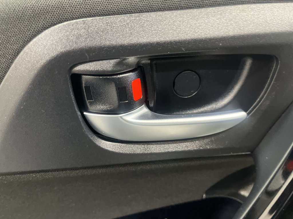 Used 2018 Toyota Corolla iM w/ All-Weather Mat Package FWD image 34