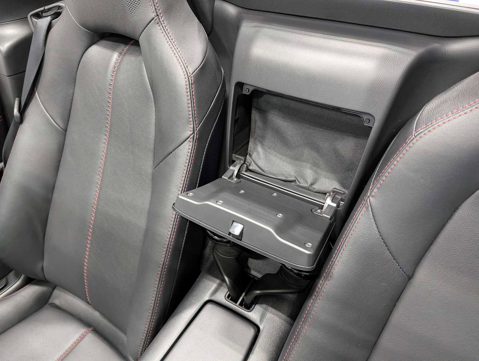 Used 2018 MAZDA MX-5 Miata RF Grand Touring image 21