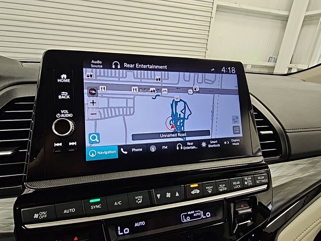 Used 2025 Honda Odyssey Elite image 15