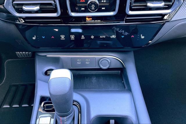 New 2026 Nissan Sentra SR w/ SR Premium Package image 17