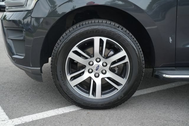 Used 2022 Ford Expedition XLT AWD/4WD image 11