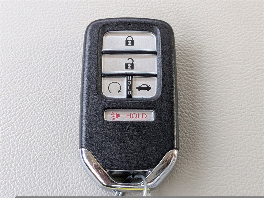 Used 2020 Honda Accord Touring image 40