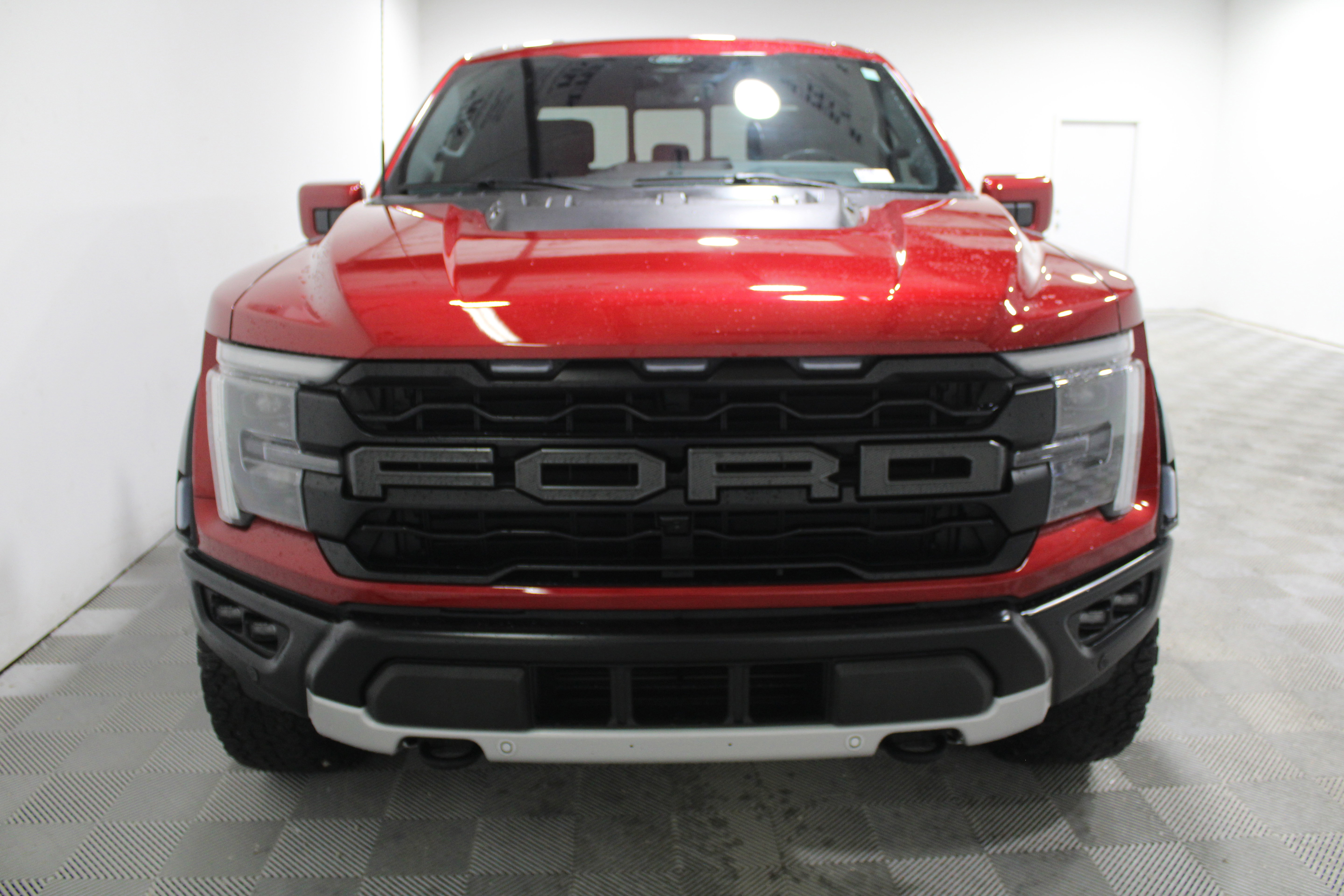 Used 2025 Ford F150 Raptor image 30