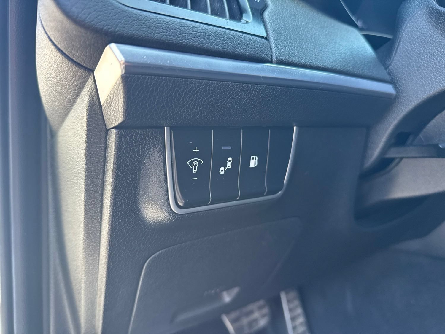 Used 2020 Kia Stinger GT-Line RWD image 17