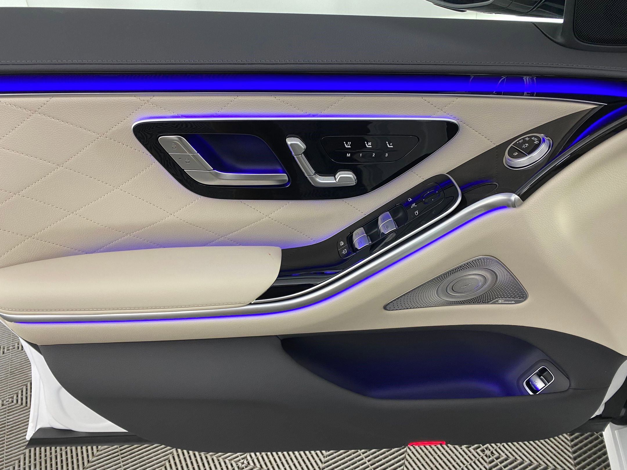 New 2026 Mercedes-Benz S 580 4MATIC Sedan image 12