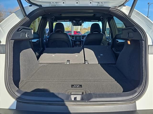 Used 2025 INFINITI QX55 Luxe w/ Cargo Package image 35