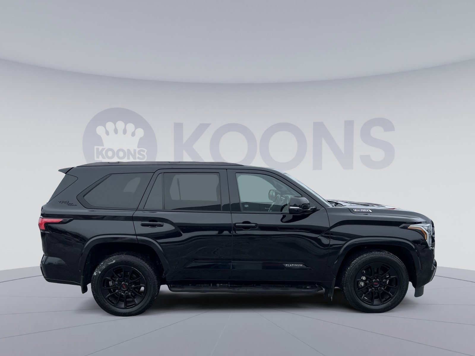 Used 2024 Toyota Sequoia Platinum image 8