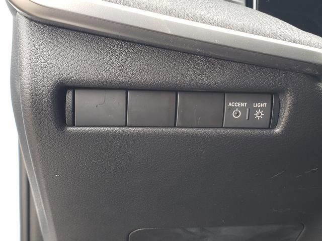 New 2026 Nissan Kicks SV w/ SV Premium Package image 21