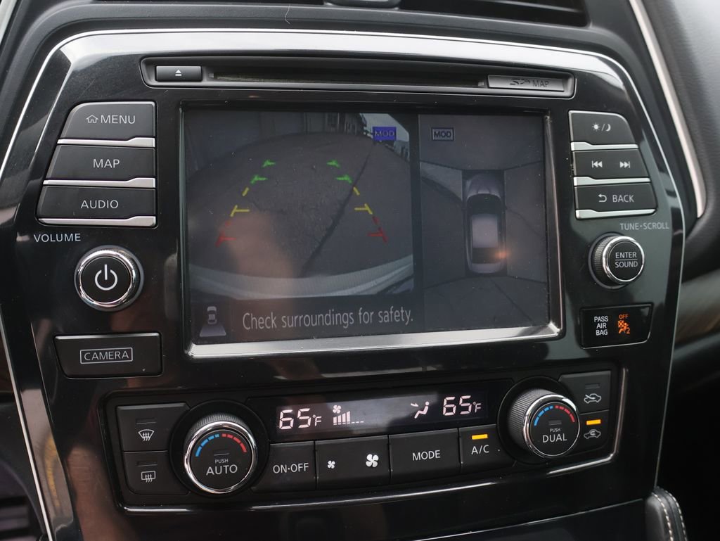 Used 2017 Nissan Maxima Platinum FWD image 34