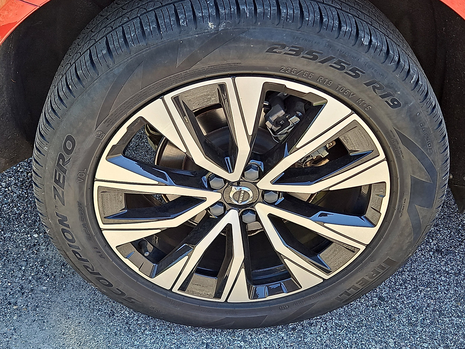 Used 2023 Volvo XC60 B5 Core w/ Climate Package AWD/4WD image 10