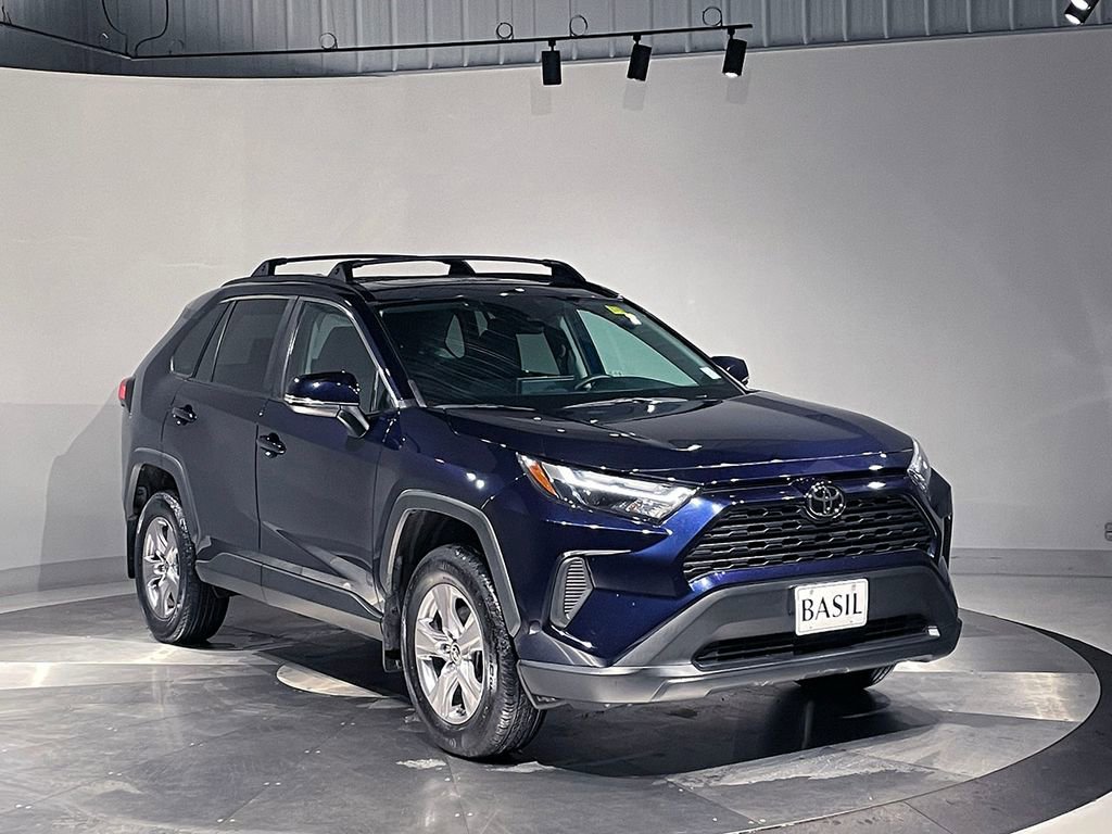 Used 2023 Toyota RAV4 XLE image 38