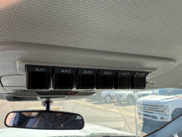 New 2026 Ford F250 XL w/ XL Chrome Package image 21