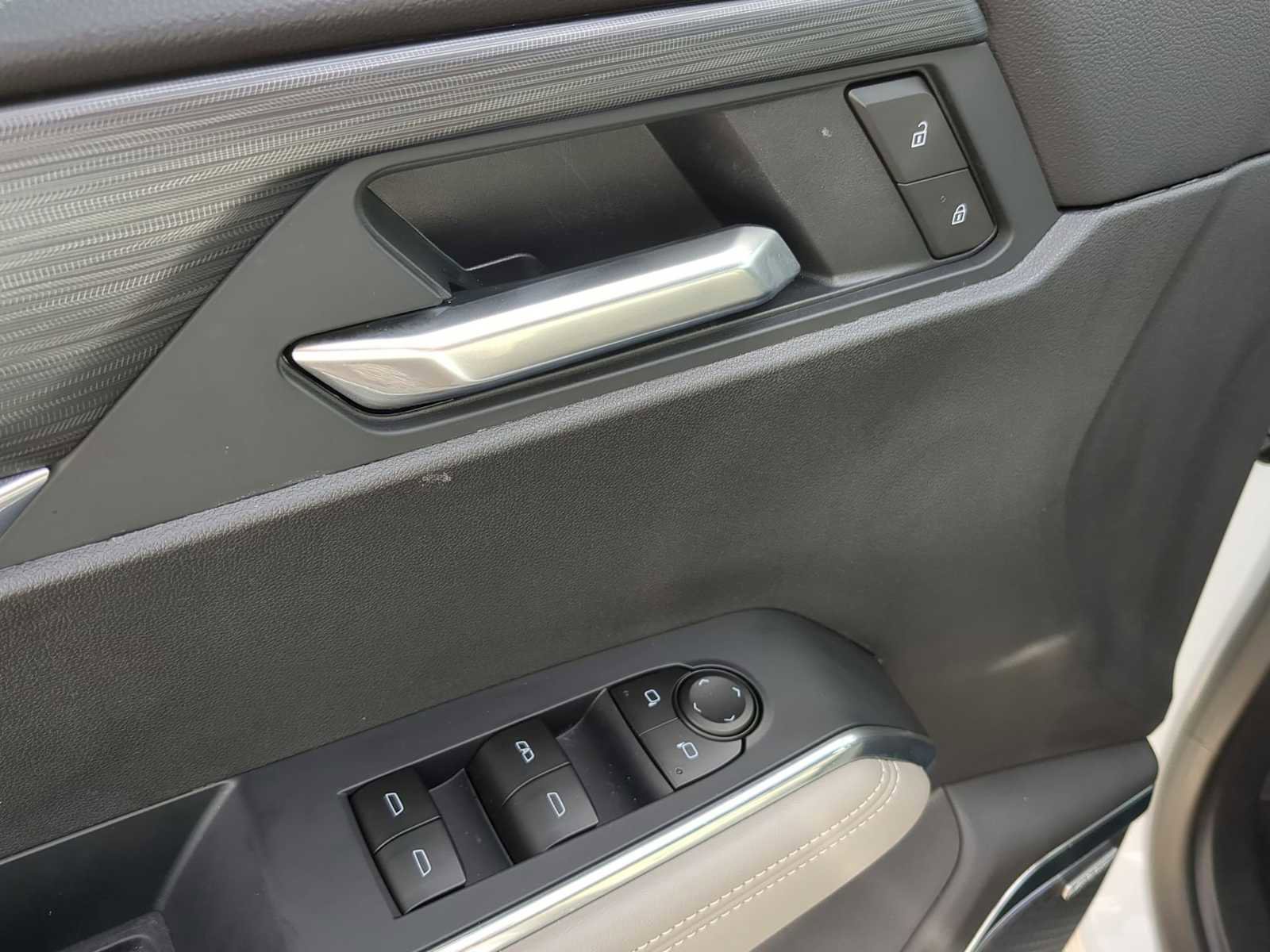 New 2026 GMC Acadia Elevation w/ Elevation Premium Package image 12