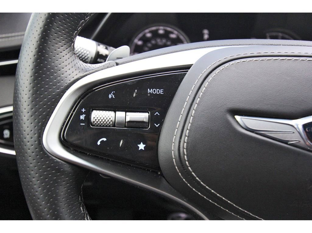 Used 2022 Genesis GV70 2.5T w/ Sport Prestige Package image 15