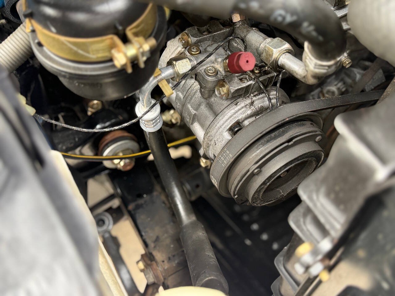 Used 1988 Toyota Pickup 4x4 Regular Cab image 67