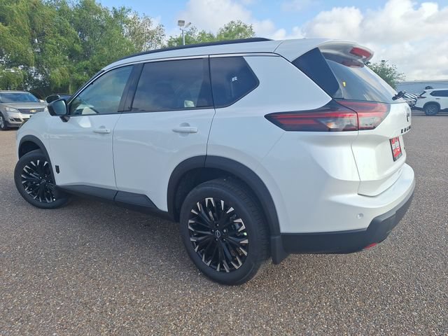 Used 2026 Nissan Rogue Dark Armor AWD/4WD image 5