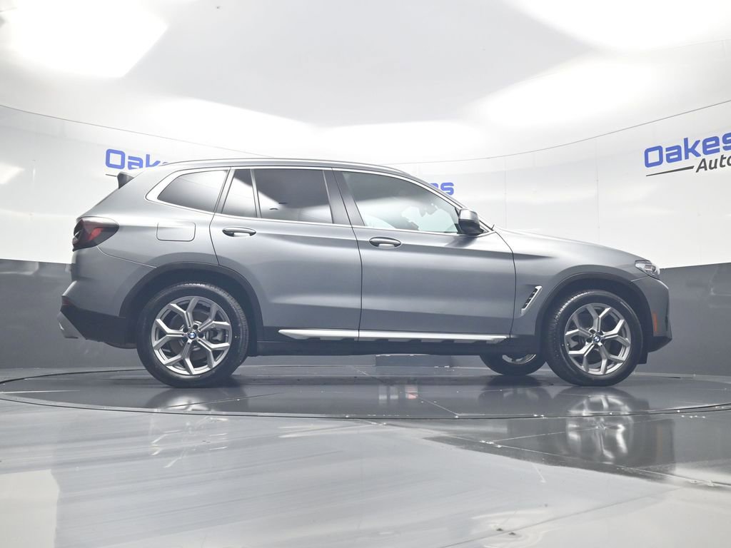Used 2024 BMW X3 xDrive30i AWD/4WD image 45