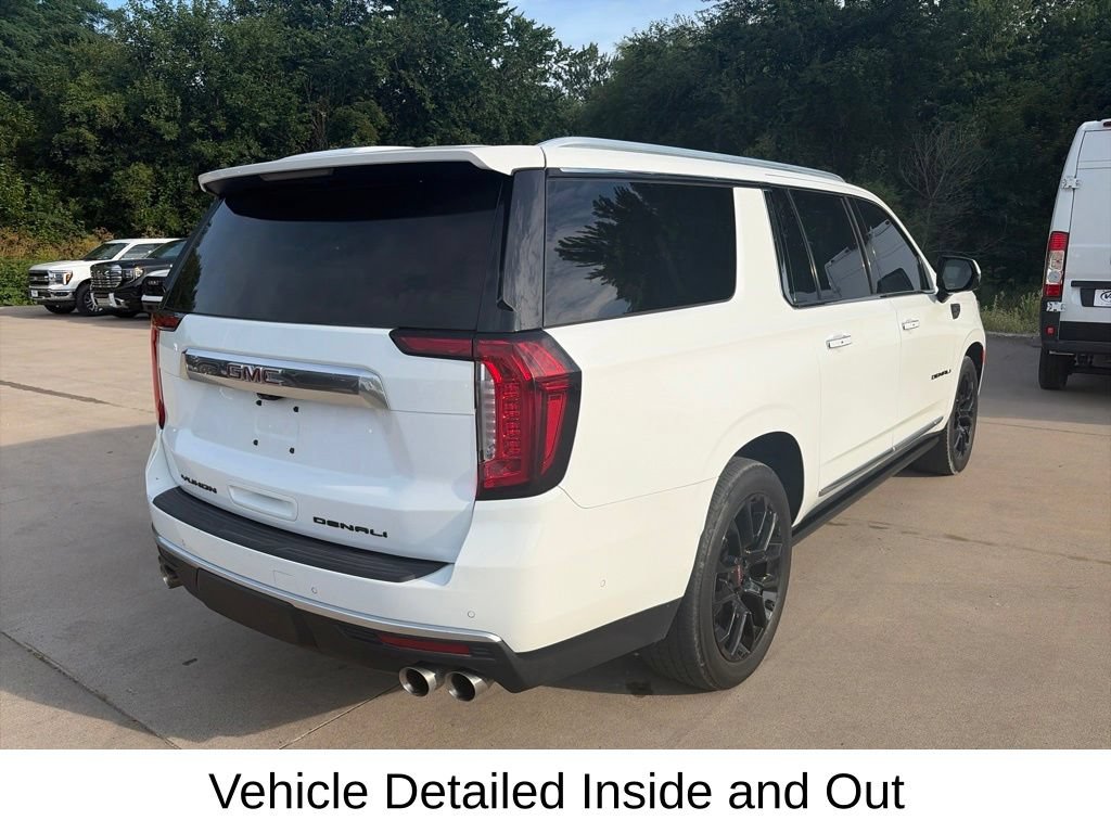 Used 2023 GMC Yukon XL Denali w/ Advanced Technology Package AWD/4WD image 7