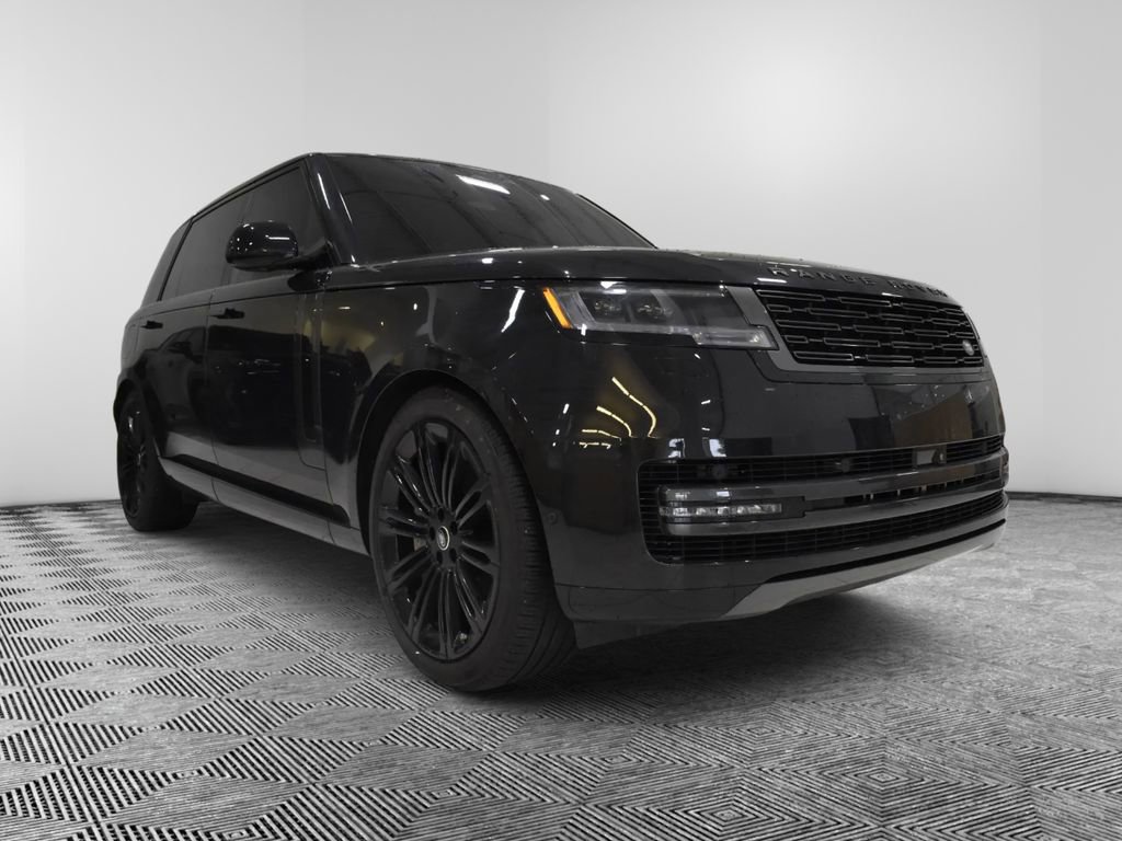 Used 2025 Land Rover Range Rover Long Wheelbase SE image 7