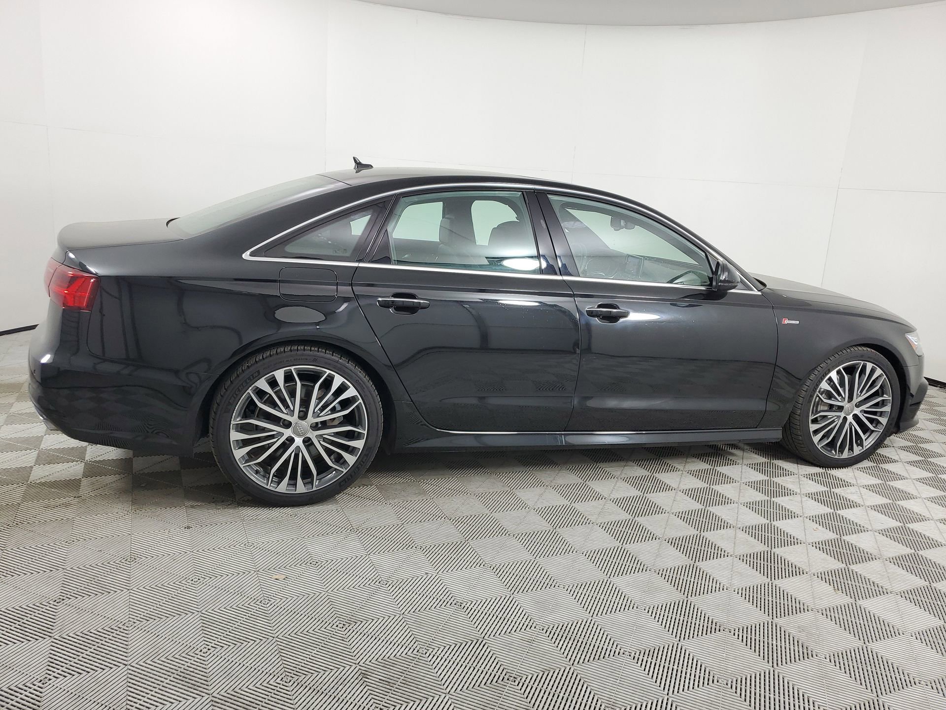 Used 2018 Audi A6 3.0T Premium Plus w/ Premium Plus Package image 12