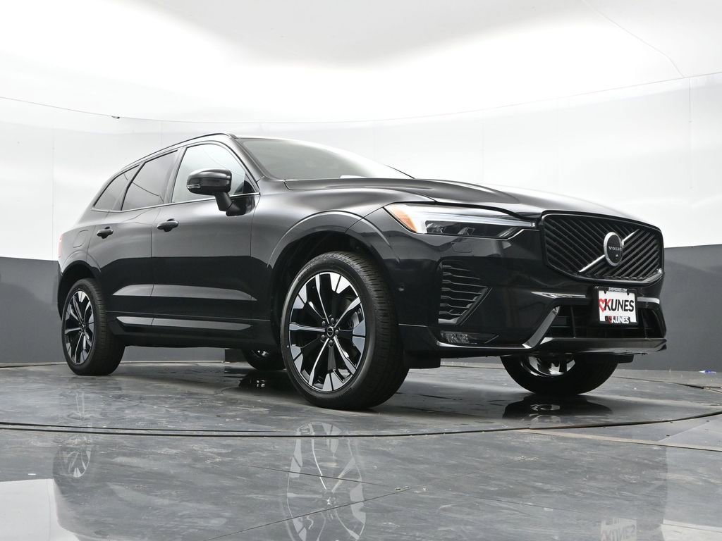 New 2026 Volvo XC60 B5 Plus w/ Protection Package Premier image 42