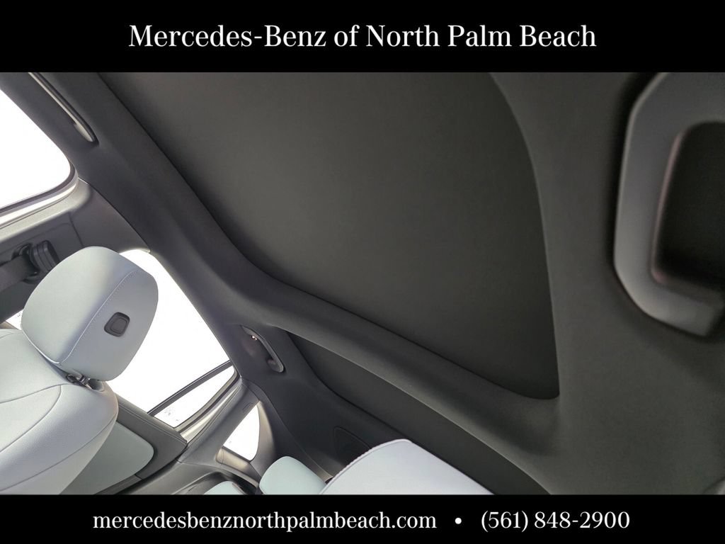 New 2026 Mercedes-Benz GLA 35 AMG 4MATIC image 10